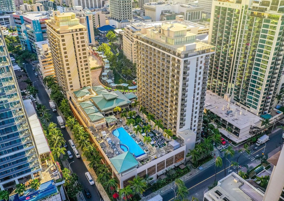 Kamaaina Staycations in Waikiki