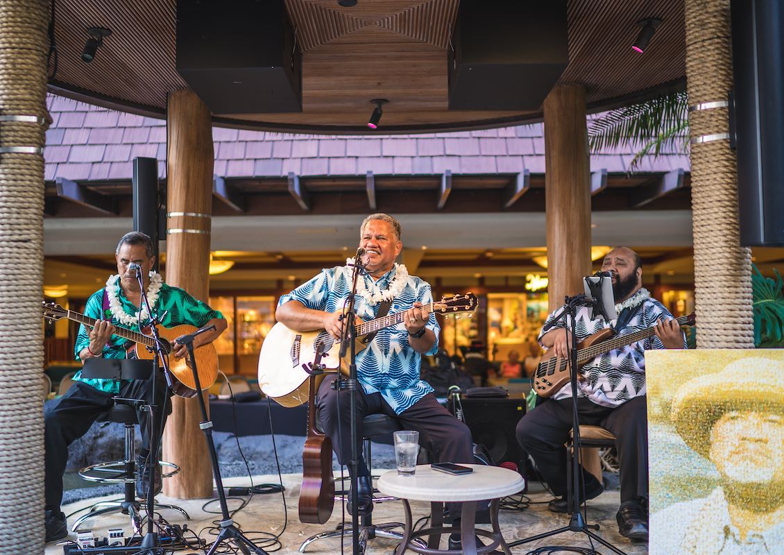 Suite Serenades Where To Listen To Live Music In Waikiki