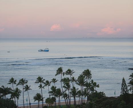 Beaches of Honolulu, Hawaii Hotel