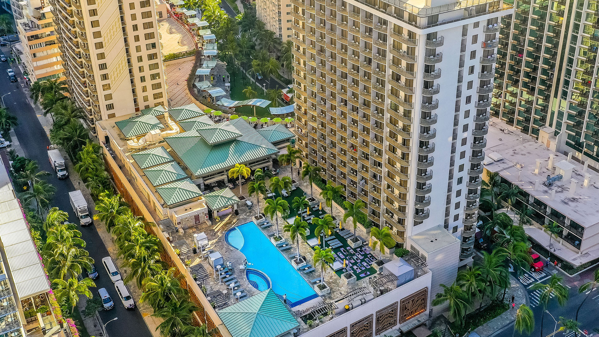 Embassy Suites by Hilton Waikiki Beach Walk, Honolulu