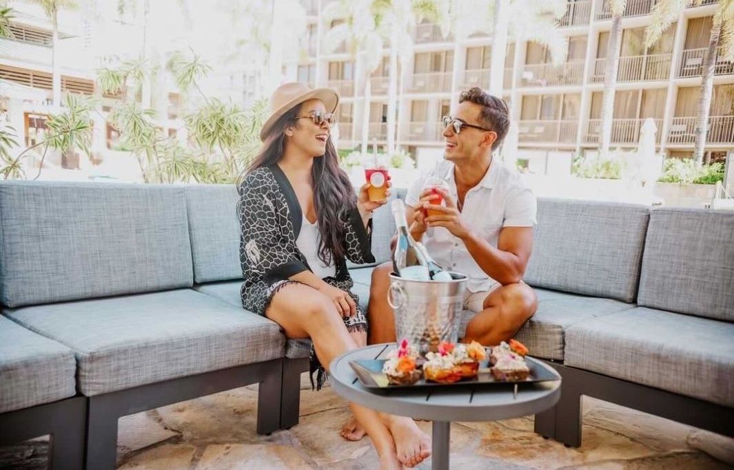 Poolside Reception at Embassy Suites by Hilton Waikiki Beach Walk, Honolulu
