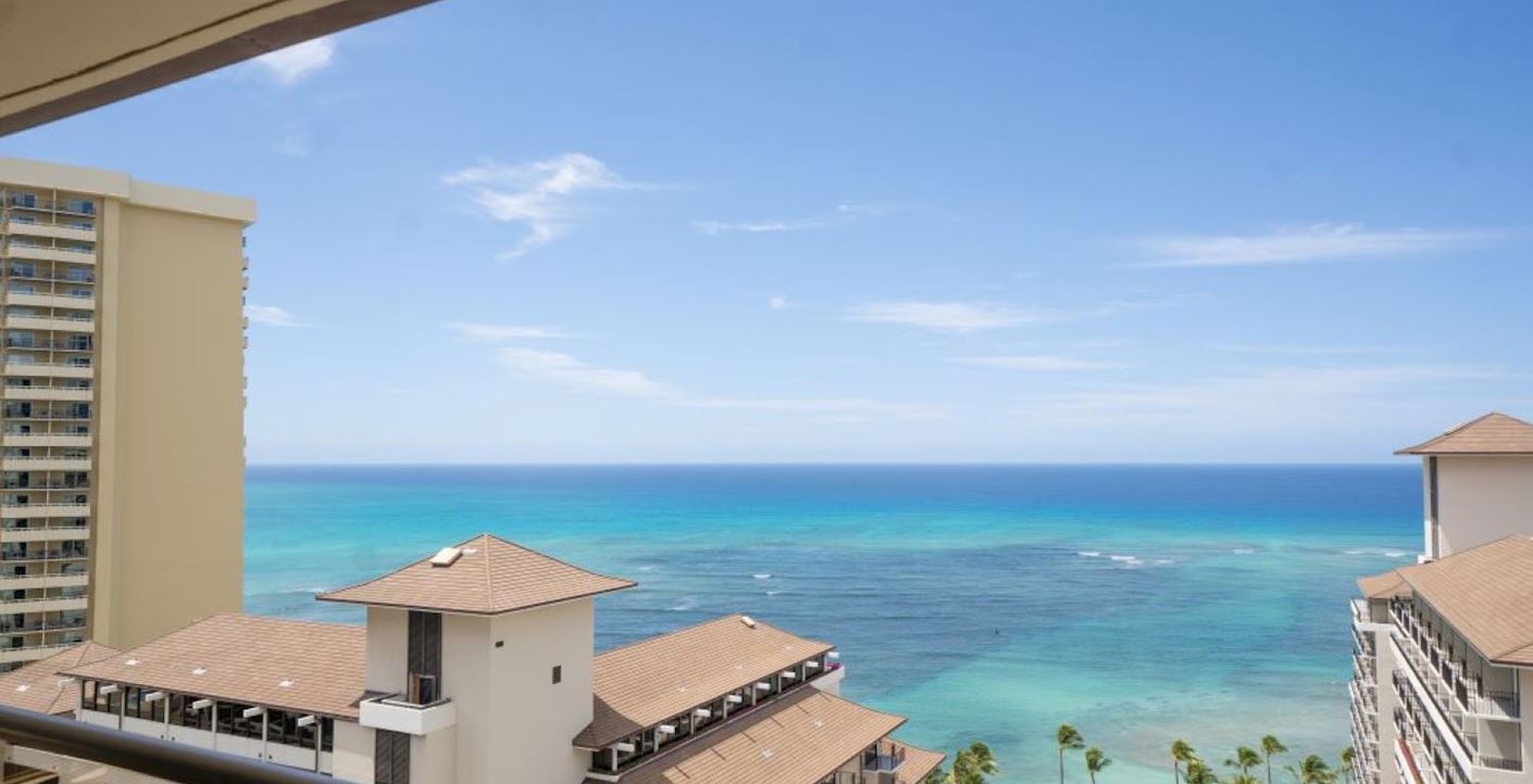 Premium Suite of Honolulu Hawaii Hotel